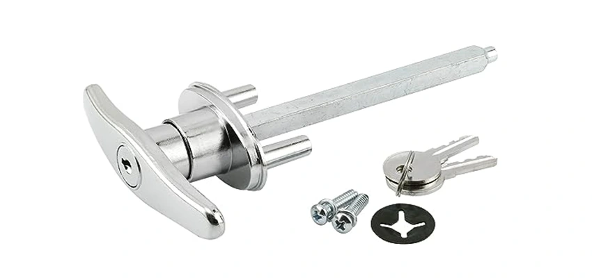 Old Style Garage Door Locks Replacements in Rio Linda, California