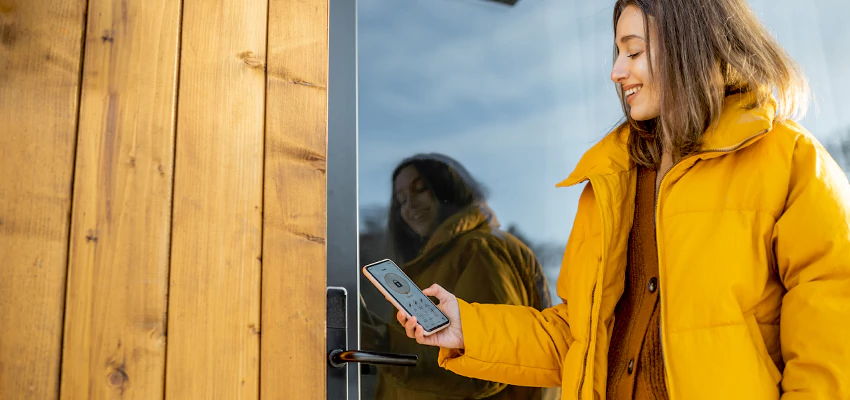 Fingerprint Smart Locks Installation Services in Rio Linda, California